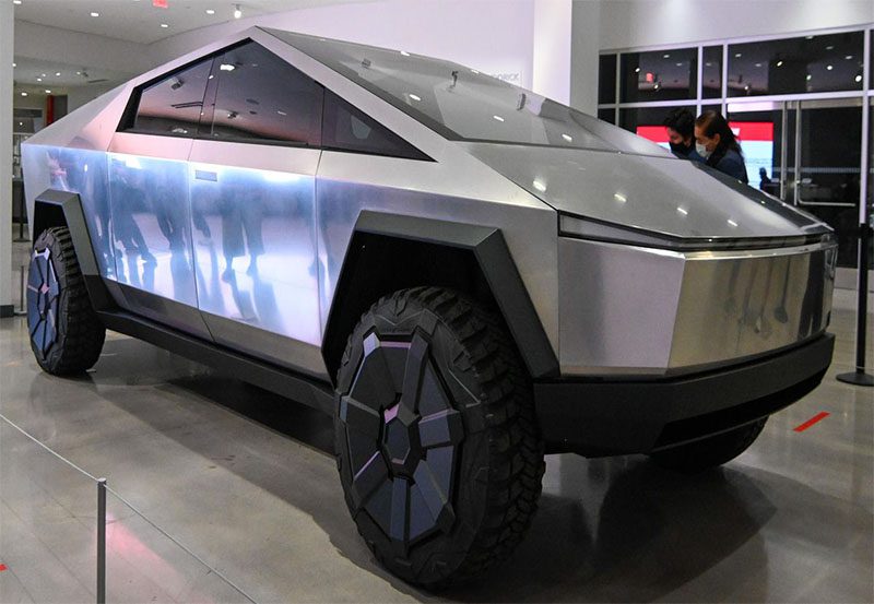 Future Tesla Cybertrucks can traverse rivers 2